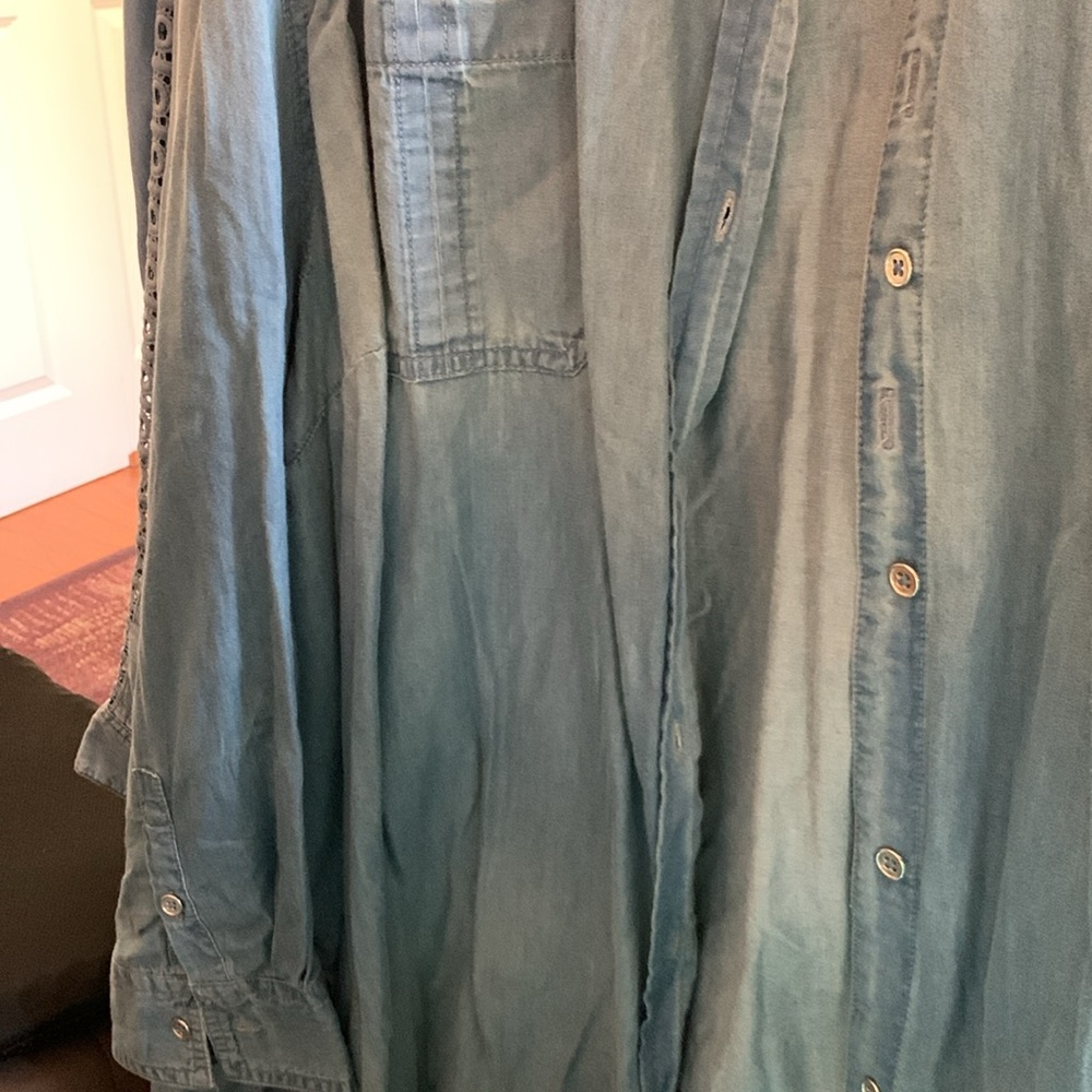 Catherines jean shirt 5 x. NWOT. Button down front. Perfect for fall - Picture 3 of 9
